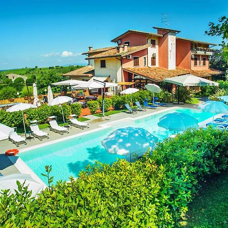 Hotel Il Castello Pozzolengo Extérieur photo